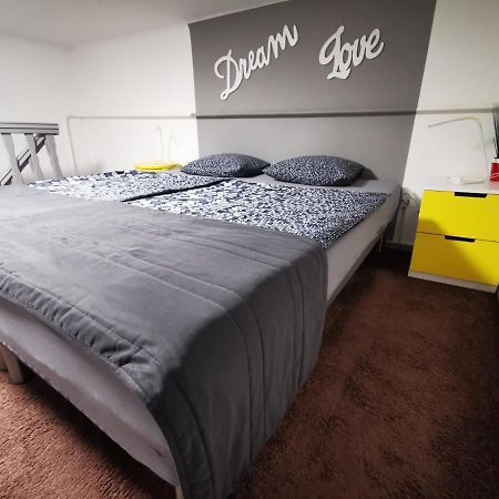 Апартаменти Kst Apartman Будапешт Екстер'єр фото