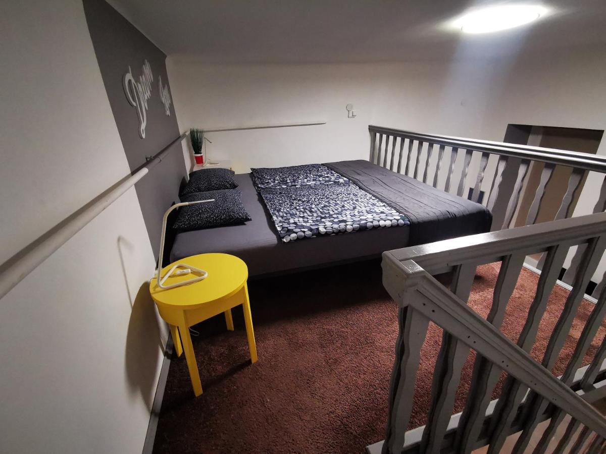 Апартаменти Kst Apartman Будапешт Екстер'єр фото